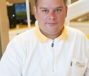 Dr. Tatár Árpád